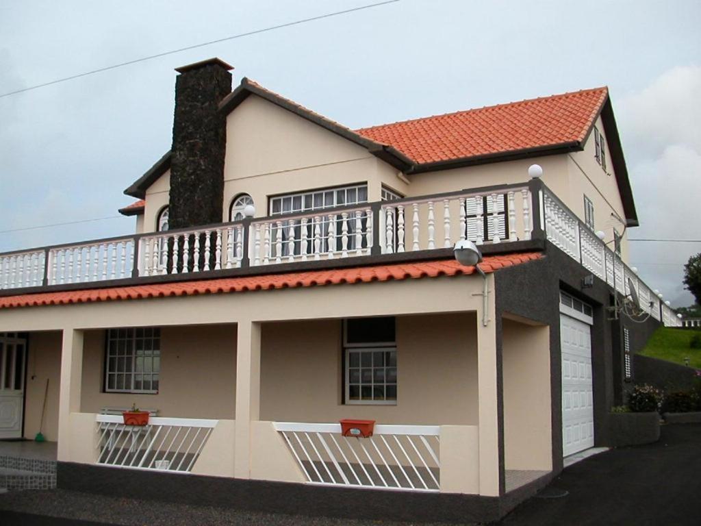 Hostel Moradia Familiar Novavista - T3 Madalena  Exteriér fotografie