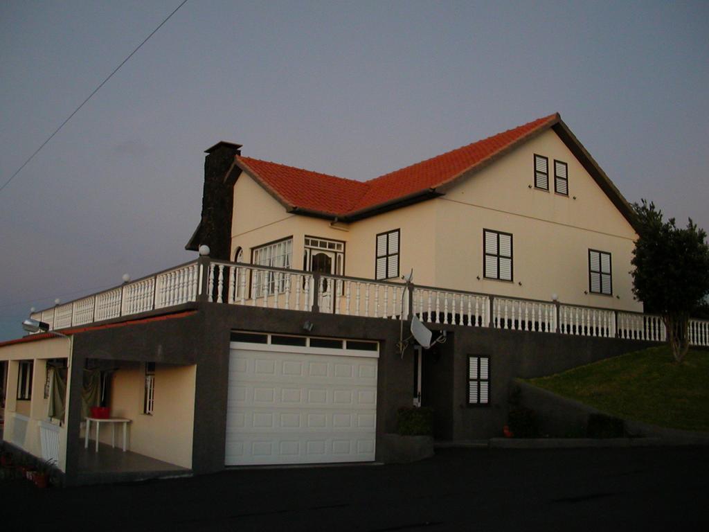 Hostel Moradia Familiar Novavista - T3 Madalena  Exteriér fotografie